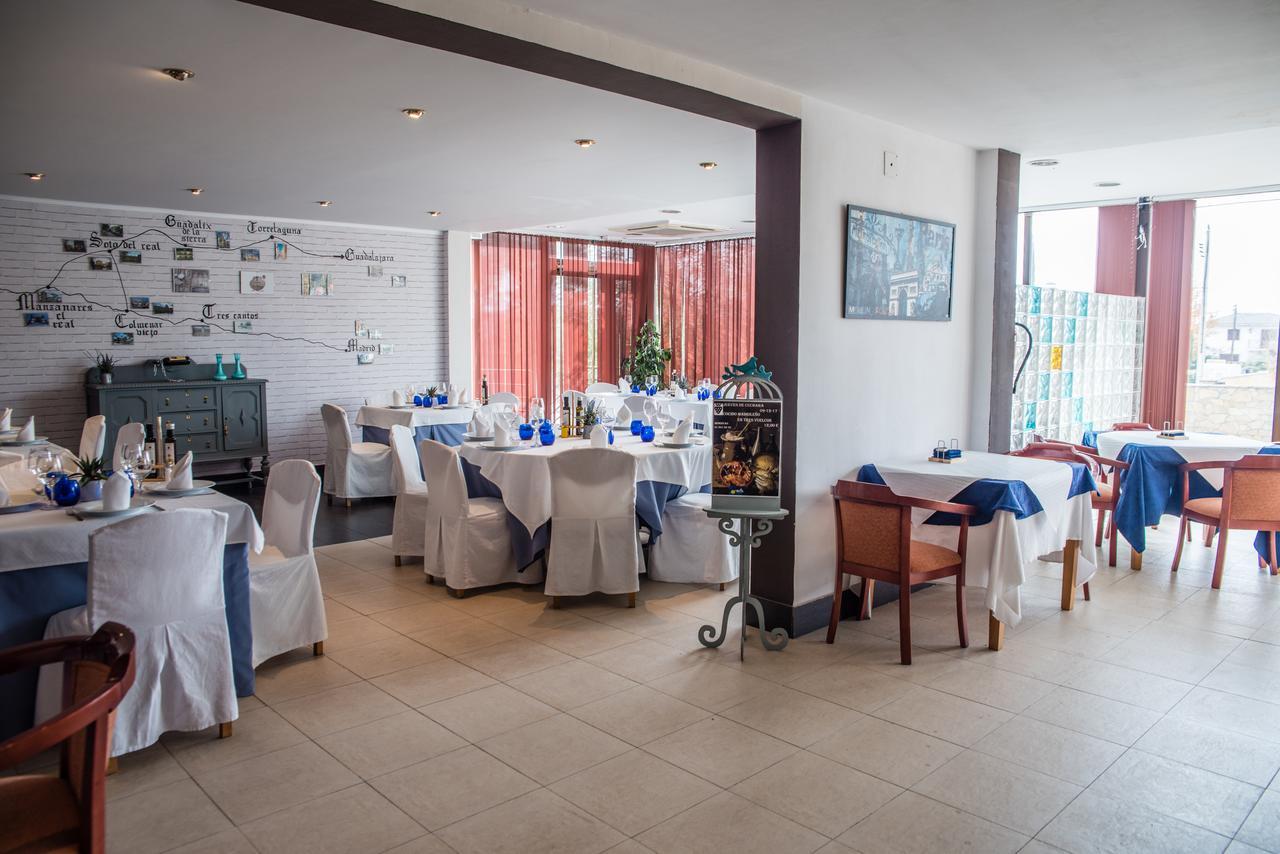 Hotel Prado Real Soto del Real Exterior photo